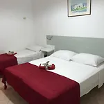 Residenza Arene Aparthotel 3*